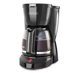 Cafetera Black Decker 12 Tazas Boton Encendido y Apagado Negra